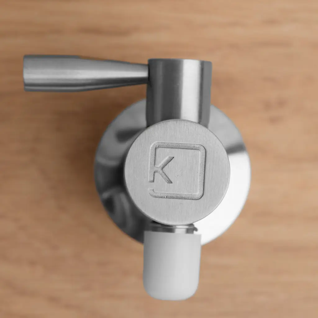 komby_produit_robinet_face